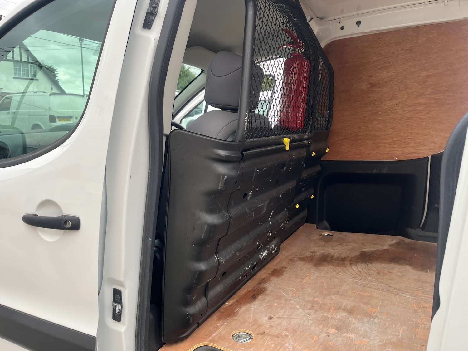 Used Peugeot Partner 2016 for sale - 77678633: Photo 28