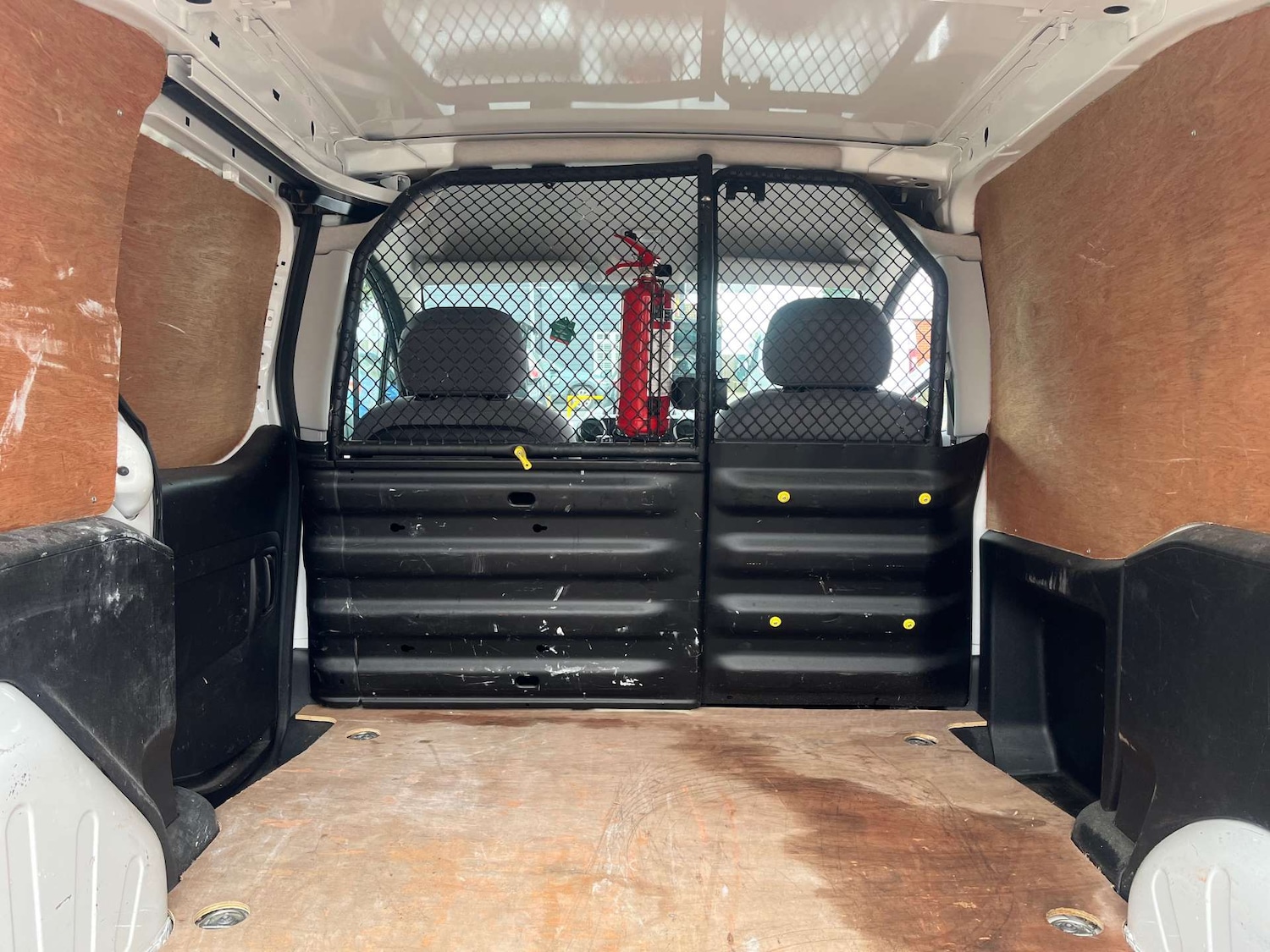 Used Peugeot Partner 2016 for sale - 77678633: Photo 30