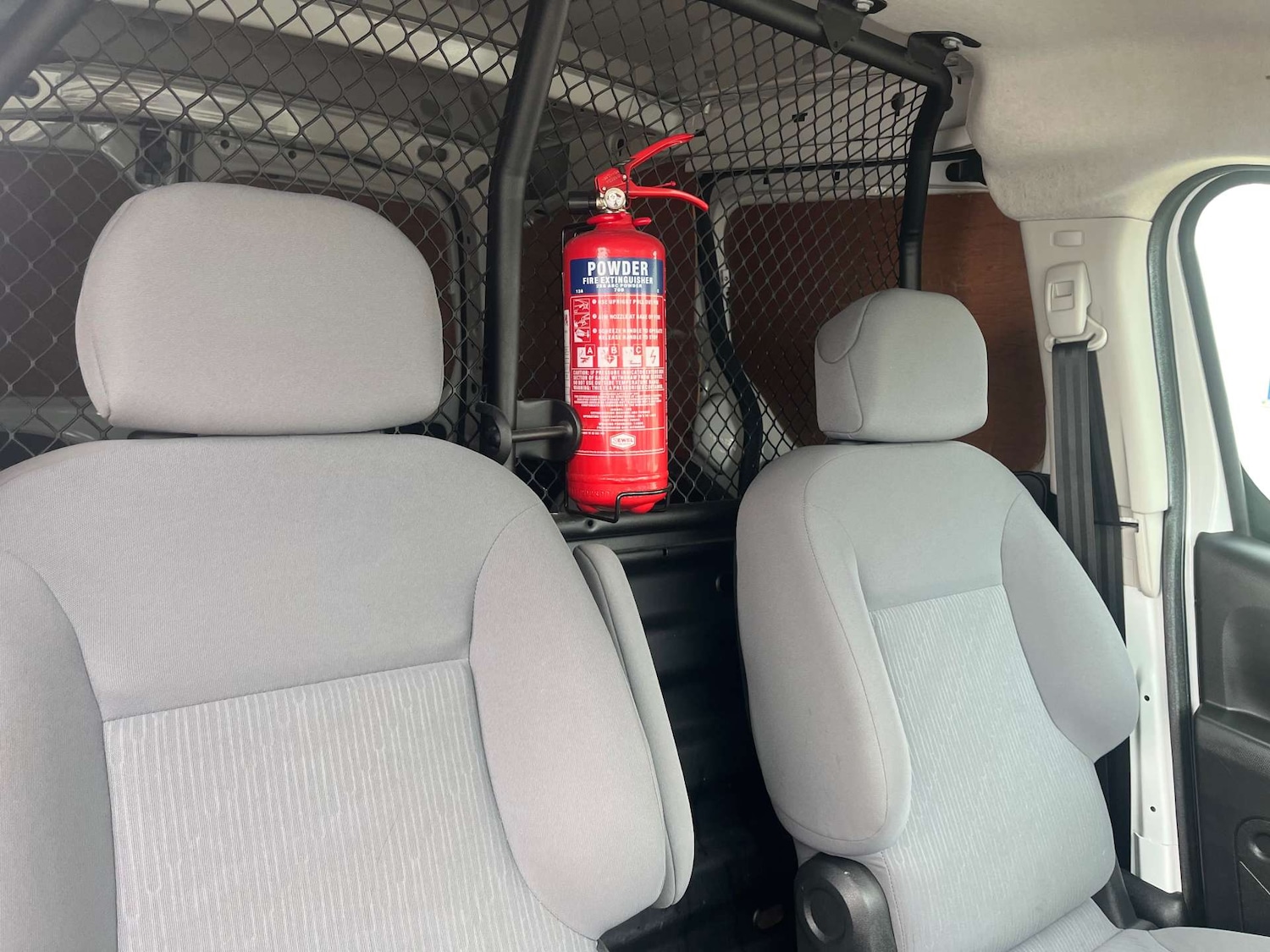 Used Peugeot Partner 2016 for sale - 77678633: Photo 32