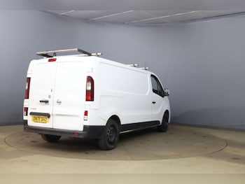 Used Nissan NV300 2021 for sale - 79072870: Photo