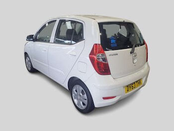 Used Hyundai i10 2013 for sale - 76495879: Photo