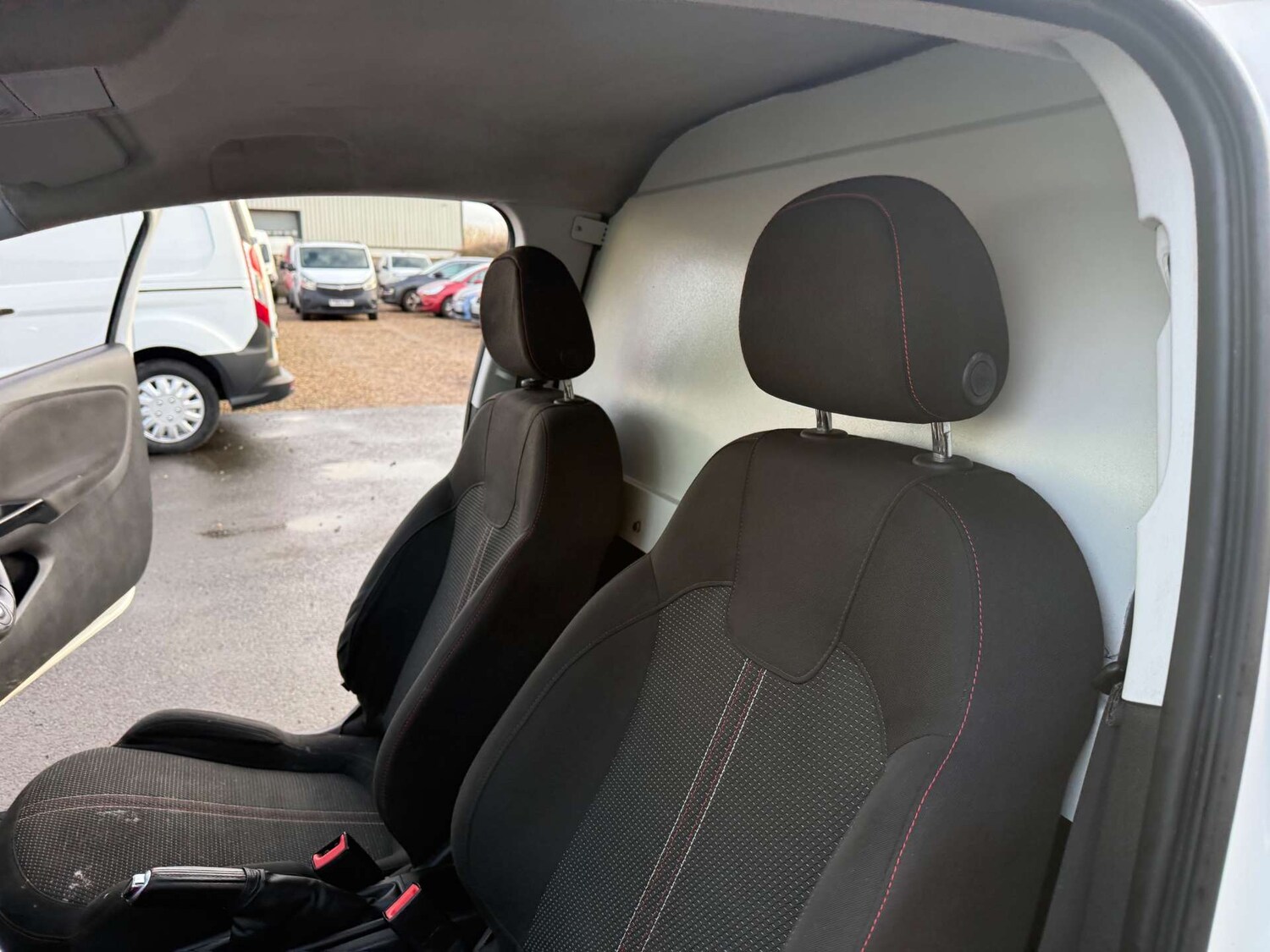 Used Vauxhall Corsa 2016 for sale - 77556738: Photo 38