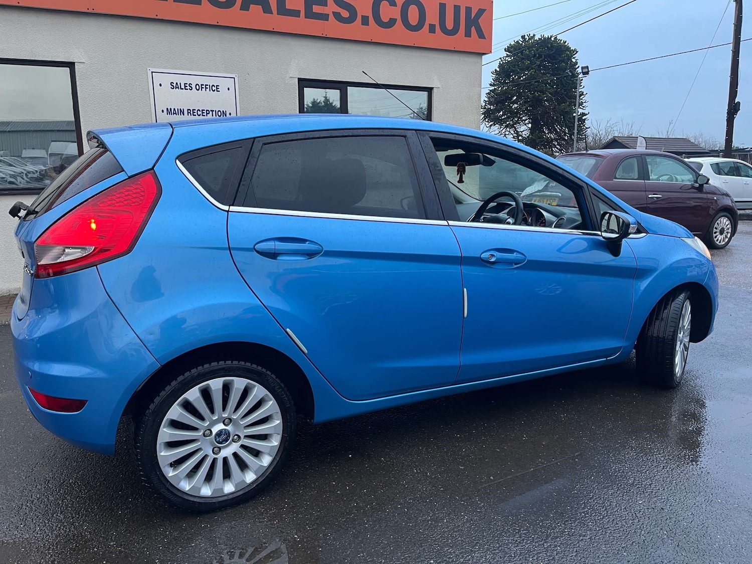 Used Ford Fiesta 2010 for sale - 76762544: Photo 14