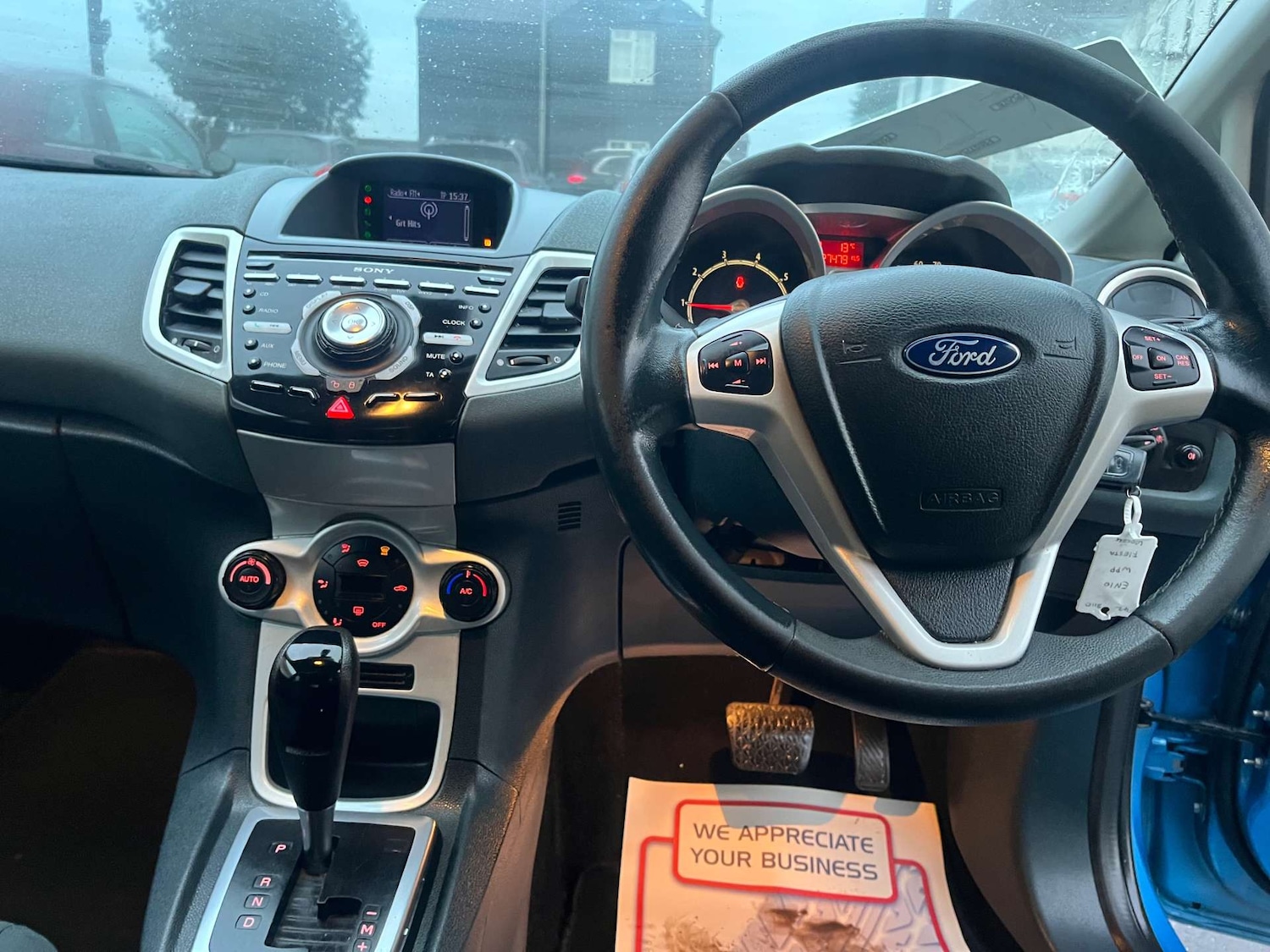 Used Ford Fiesta 2010 for sale - 76762544: Photo 27