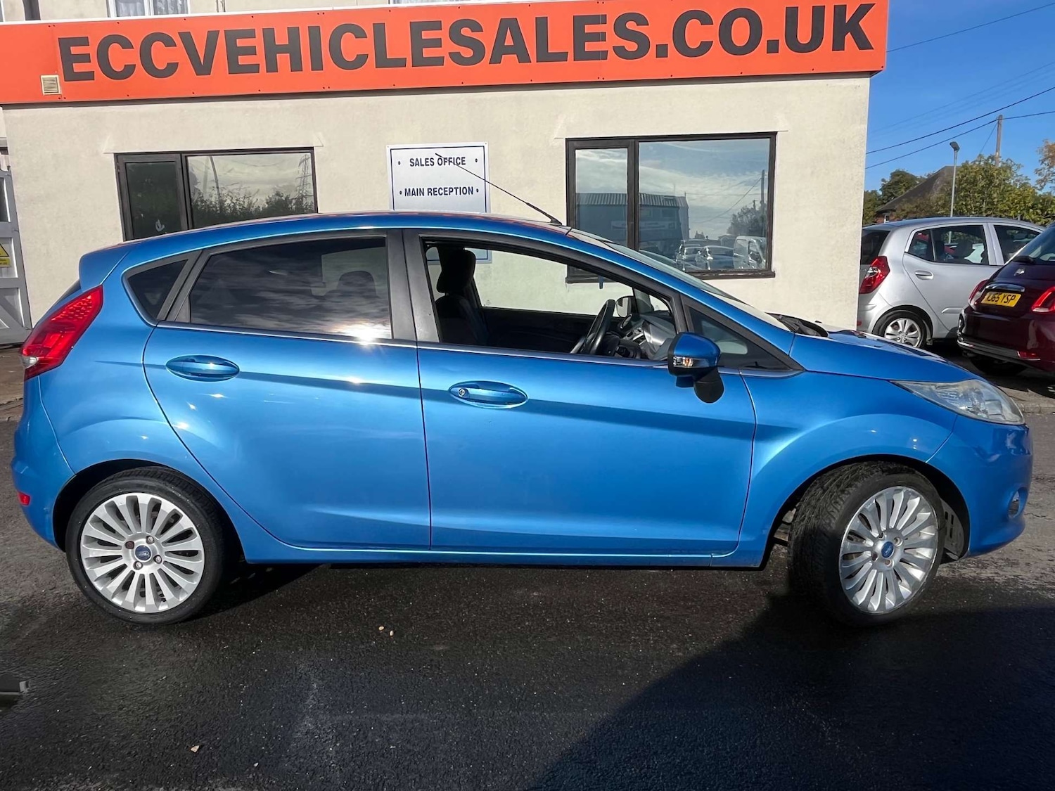 Used Ford Fiesta 2010 for sale - 76414864: Photo 9