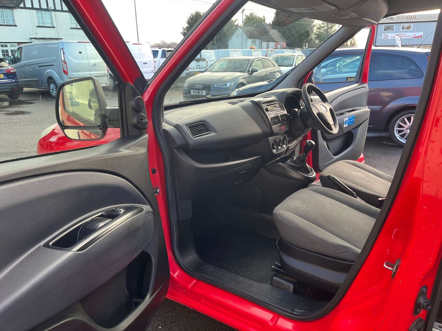 Used Fiat Doblo 2012 for sale - 77124027: Photo 29