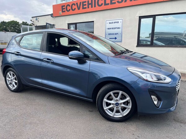 Used Ford Fiesta 2019 for sale - 75122961: Photo 2
