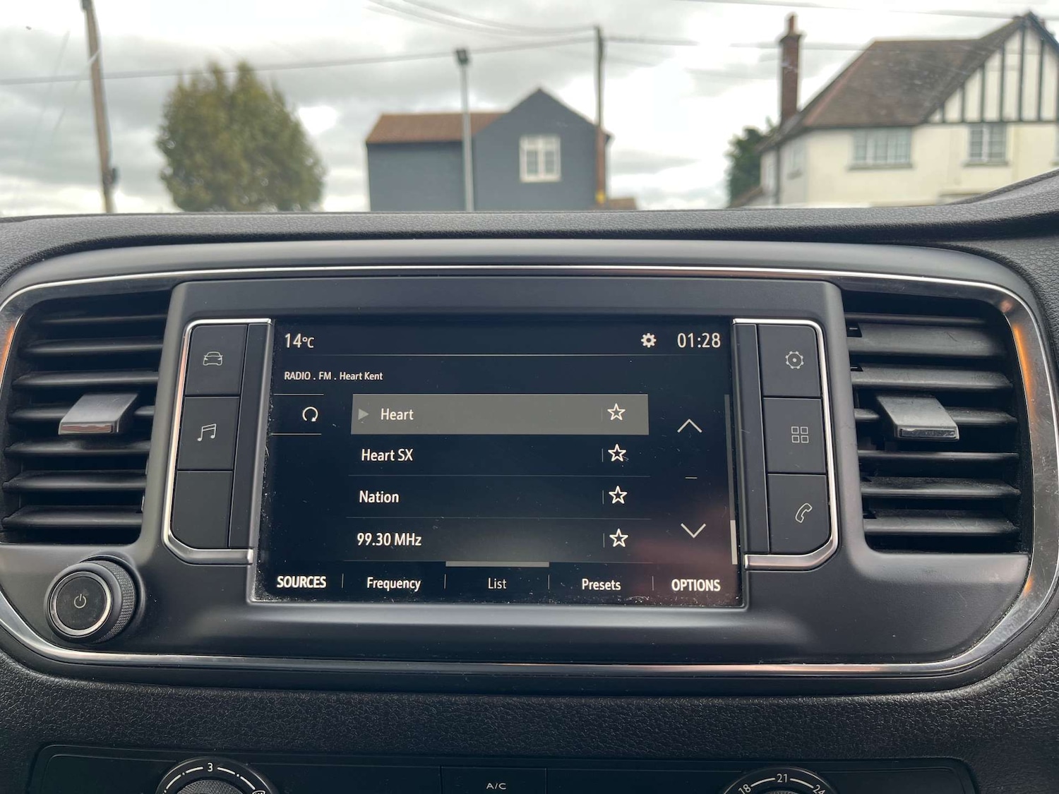 Used Vauxhall Vivaro 2020 for sale - 77678649: Photo 22