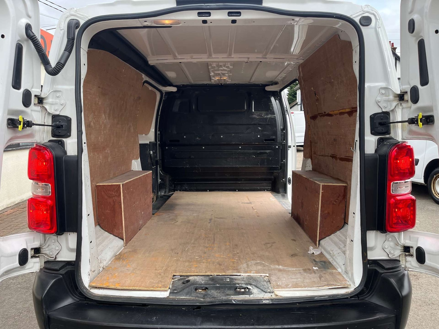 Used Vauxhall Vivaro 2020 for sale - 77678649: Photo 35