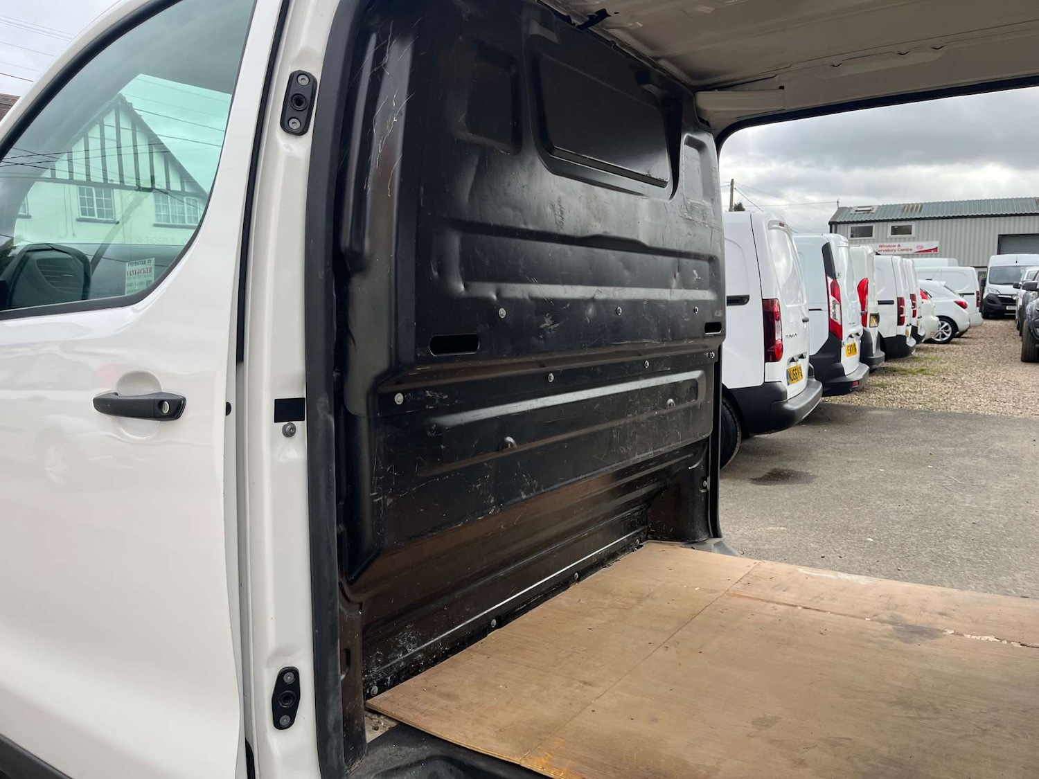 Used Vauxhall Vivaro 2020 for sale - 77678649: Photo 42