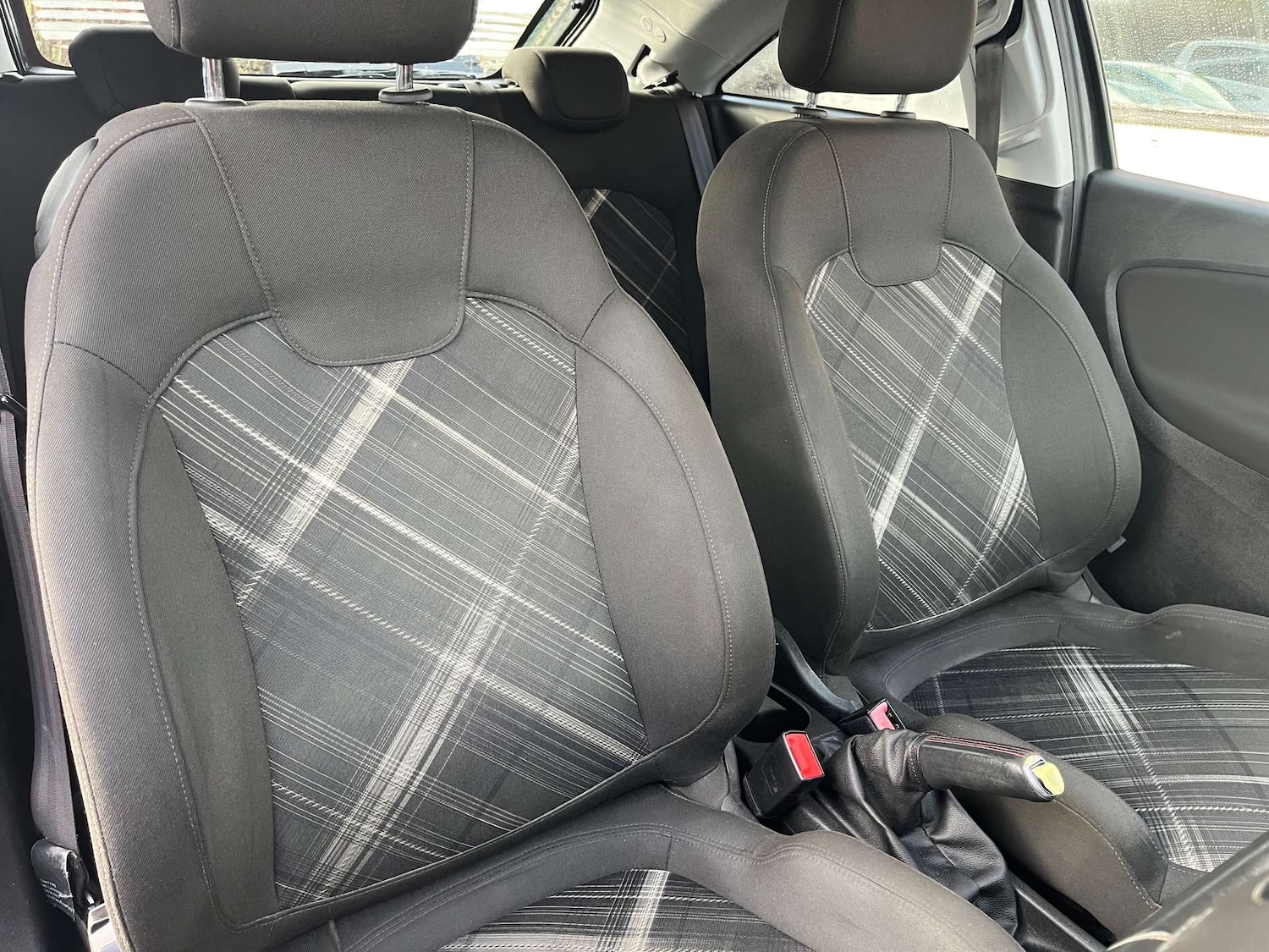 Used Vauxhall Corsa 2015 for sale - 76628313: Photo 27