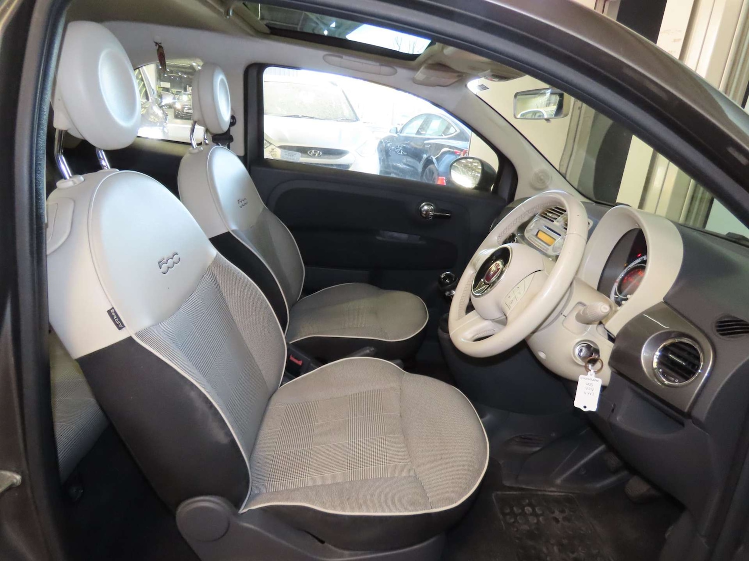 Used Fiat 500 2015 for sale - 78122034: Photo 4