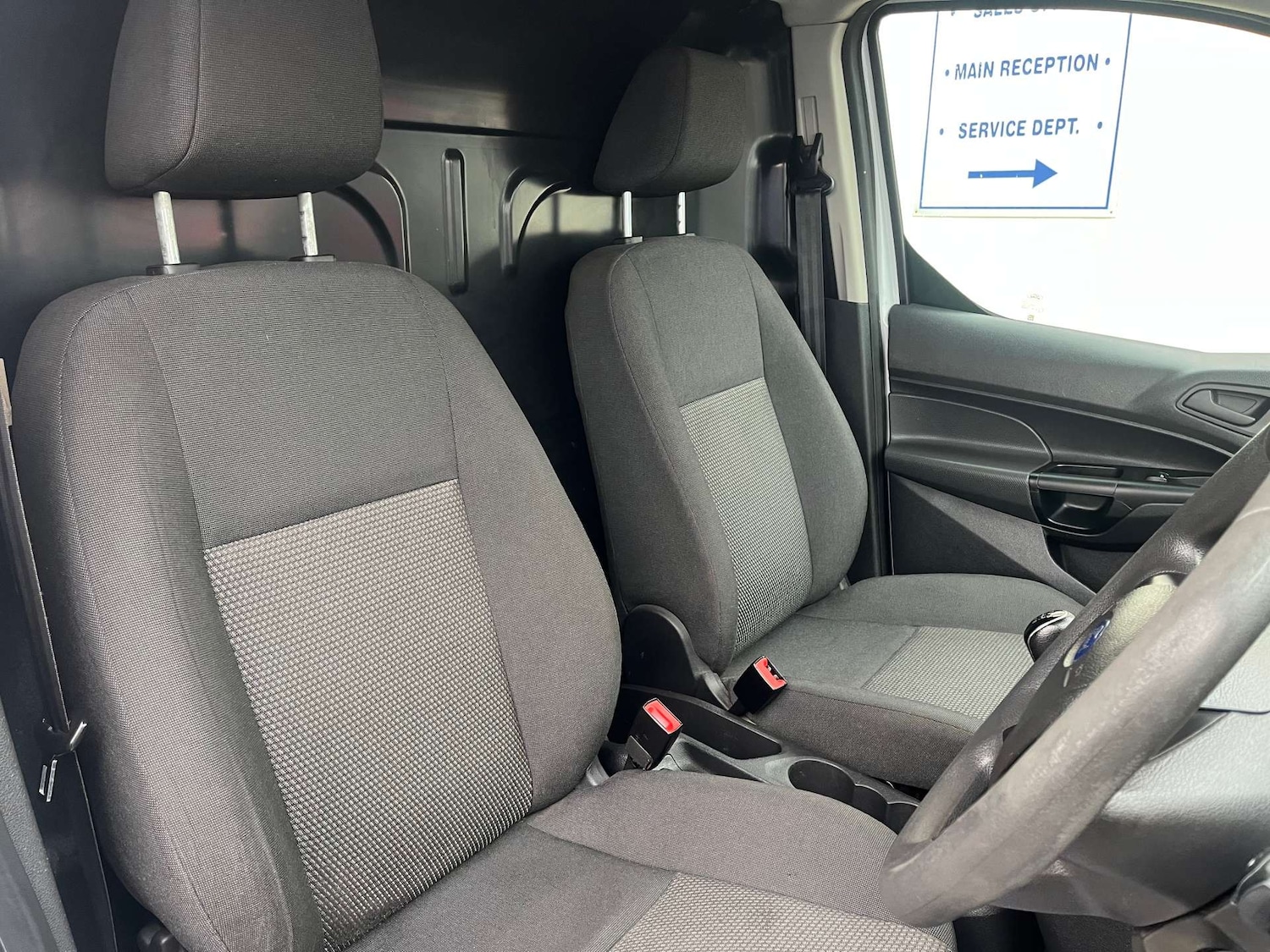Used Ford Transit Connect 2018 for sale - 76948230: Photo 10