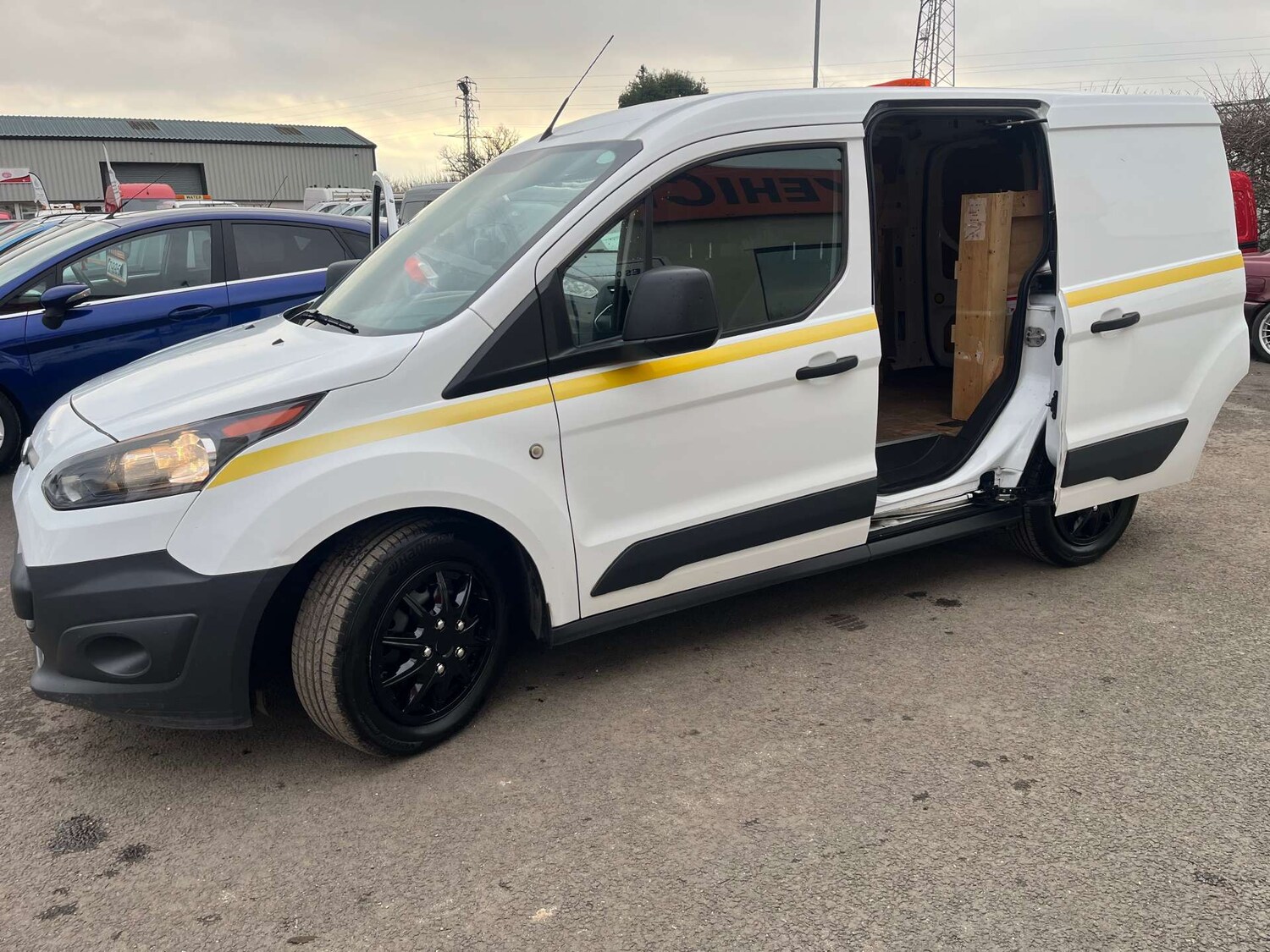 Used Ford Transit Connect 2018 for sale - 76948230: Photo 21