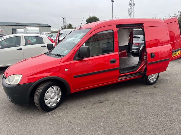 Used Vauxhall Combo 2011 for sale - 76265238: Photo 34