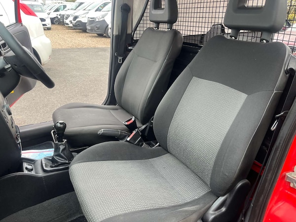 Used Vauxhall Combo 2011 for sale - 76265238: Photo 39