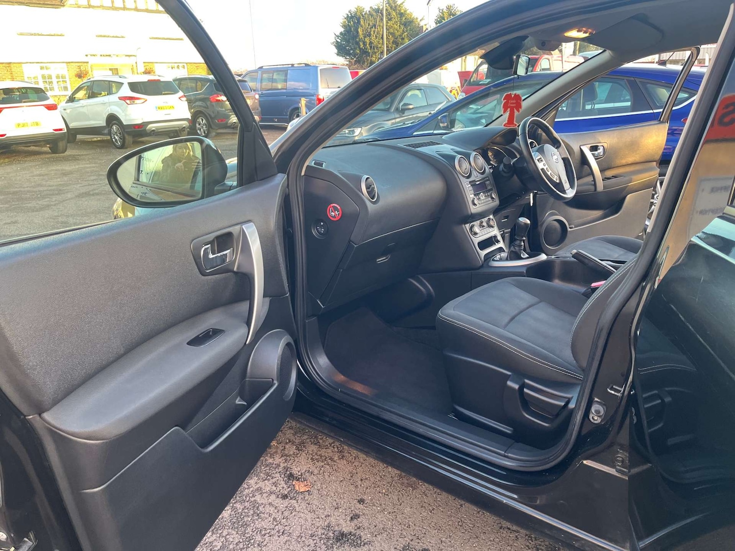 Used Nissan Qashqai 2011 for sale - 76577481: Photo 36