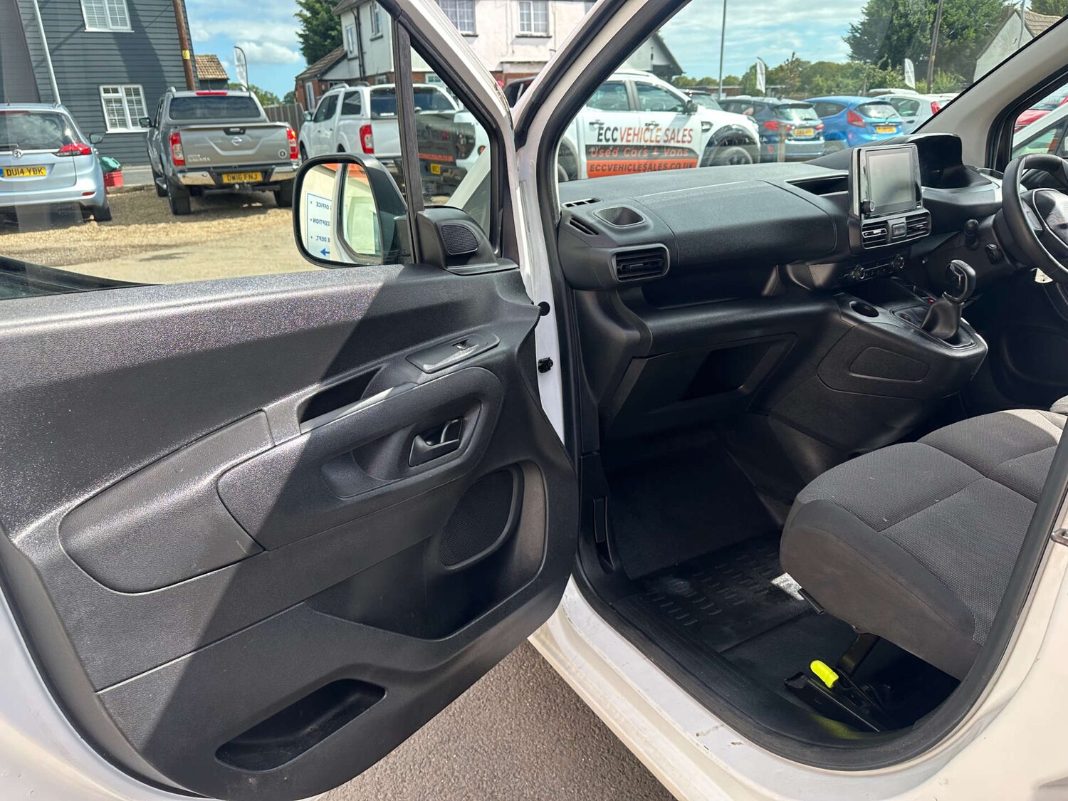 Used Peugeot Partner 2021 for sale - 77529398: Photo 11