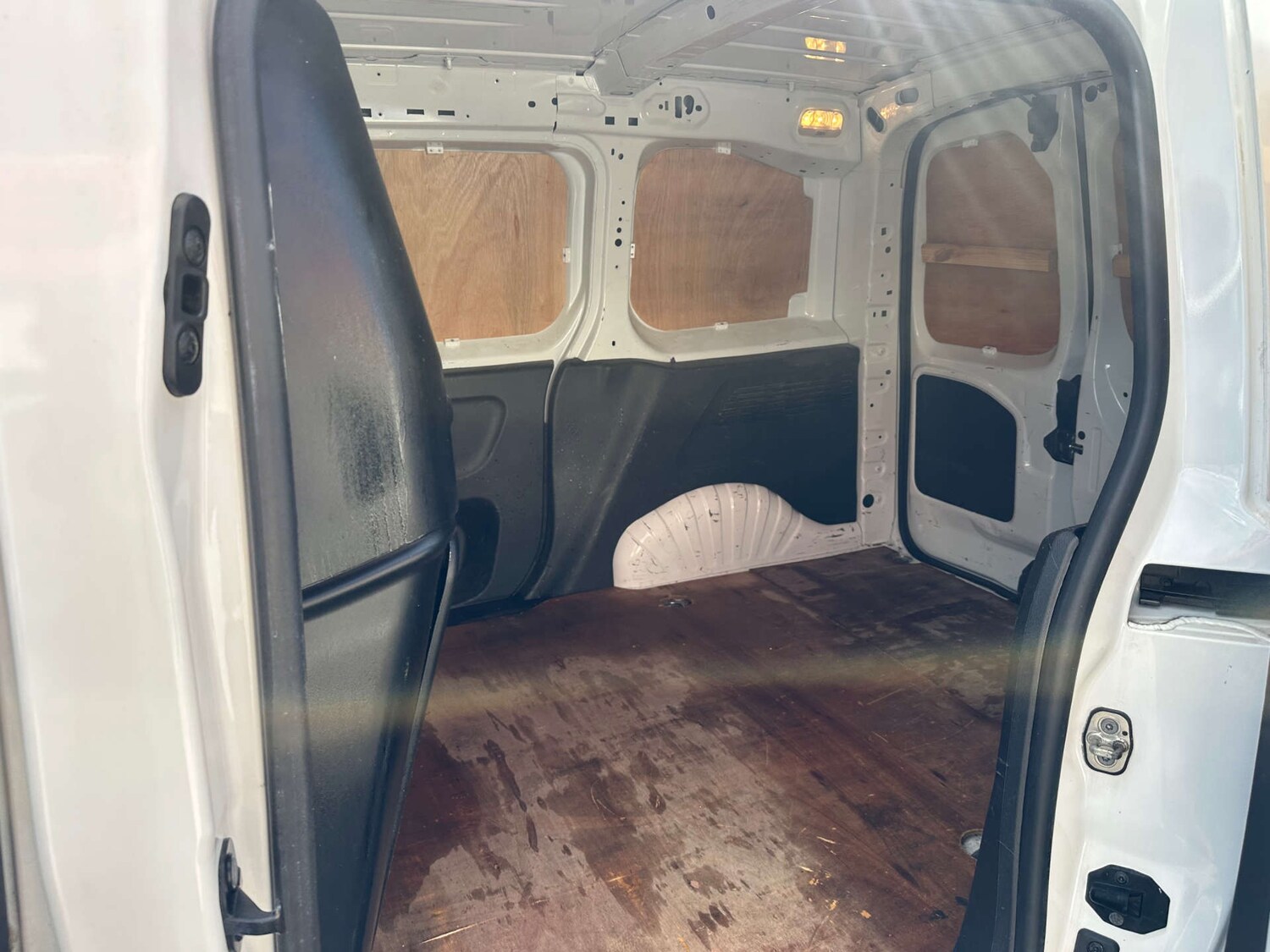 Used Peugeot Partner 2021 for sale - 77529398: Photo 12