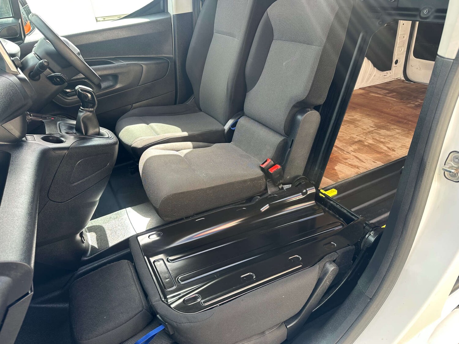 Used Peugeot Partner 2021 for sale - 77529398: Photo 9