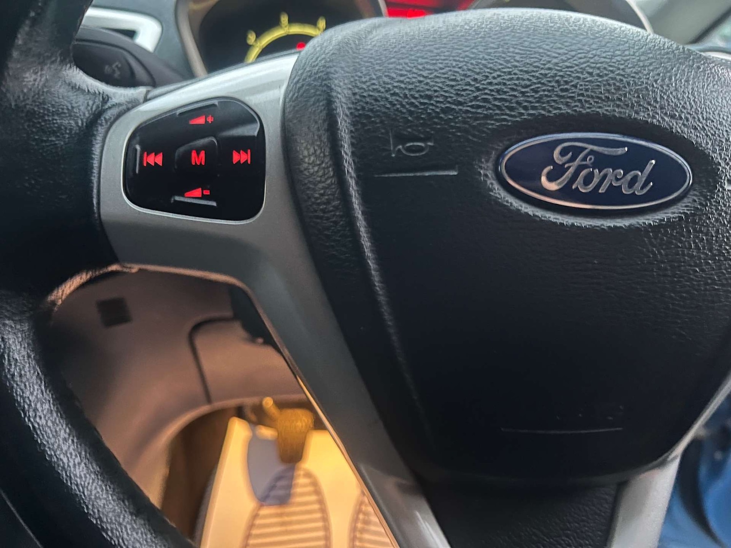 Used Ford Fiesta 2010 for sale - 76601555: Photo 21