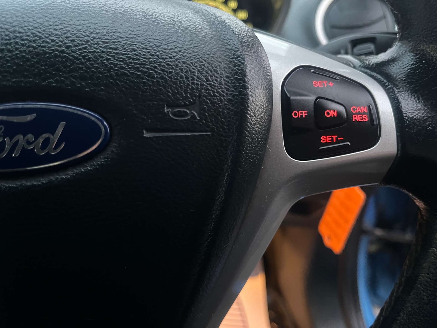 Used Ford Fiesta 2010 for sale - 76601555: Photo 22