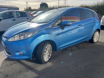 Used Ford Fiesta 2010 for sale - 76601555: Photo