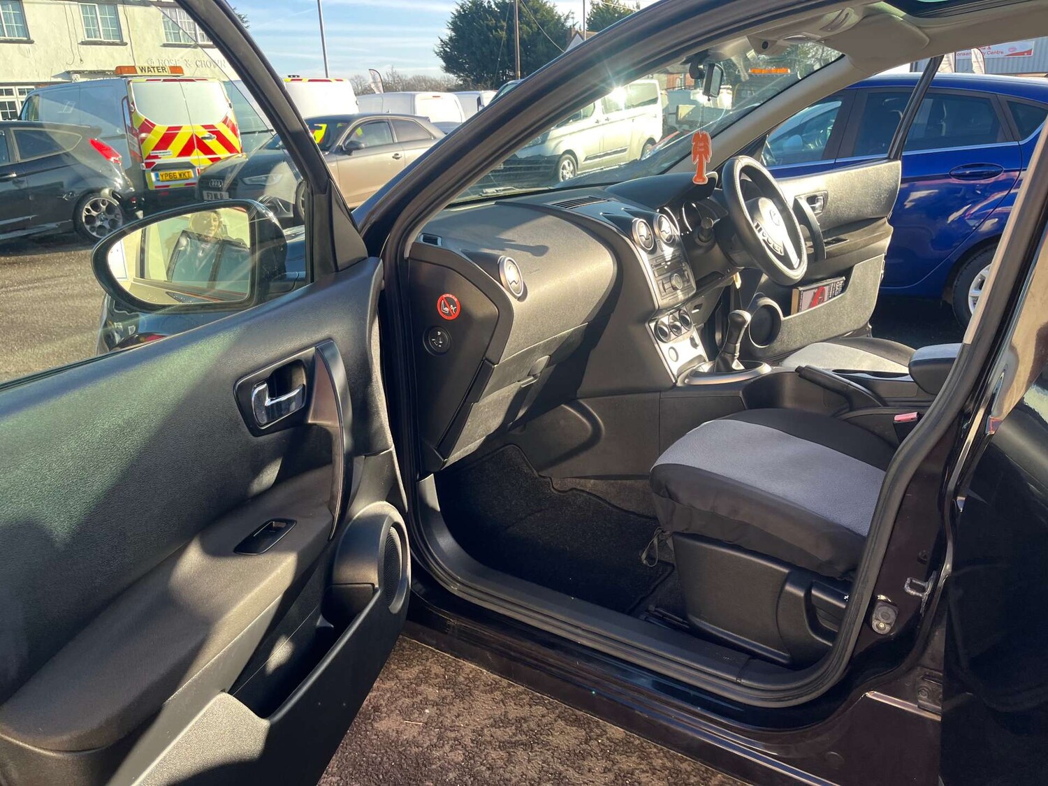 Used Nissan Qashqai 2009 for sale - 76601573: Photo 42