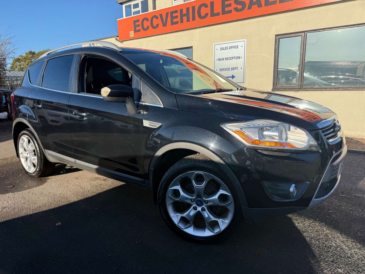 Used Ford Kuga 2011 for sale - 76651373: Photo 2