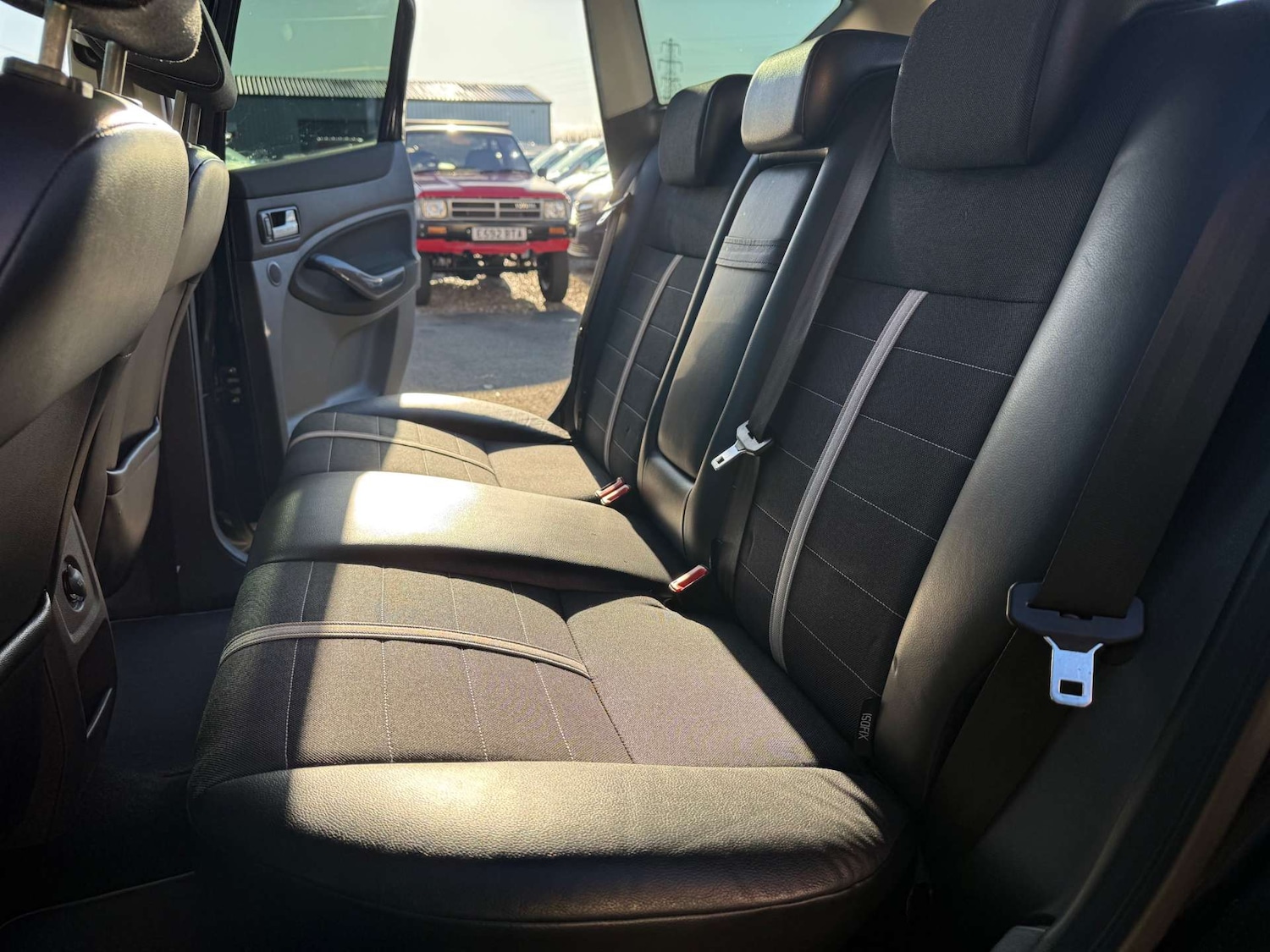 Used Ford Kuga 2011 for sale - 76651373: Photo 35