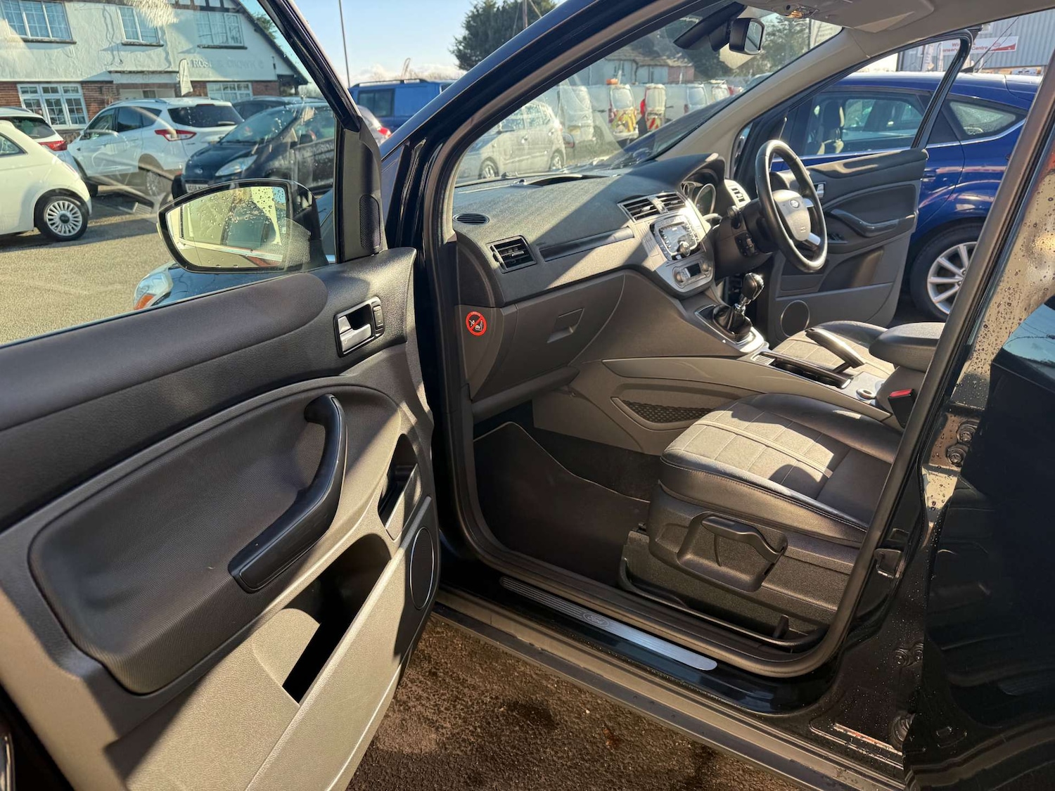 Used Ford Kuga 2011 for sale - 76651373: Photo 37