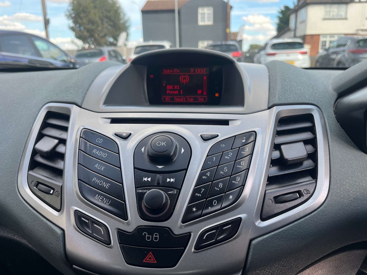 Used Ford Fiesta 2011 for sale - 76601743: Photo 23