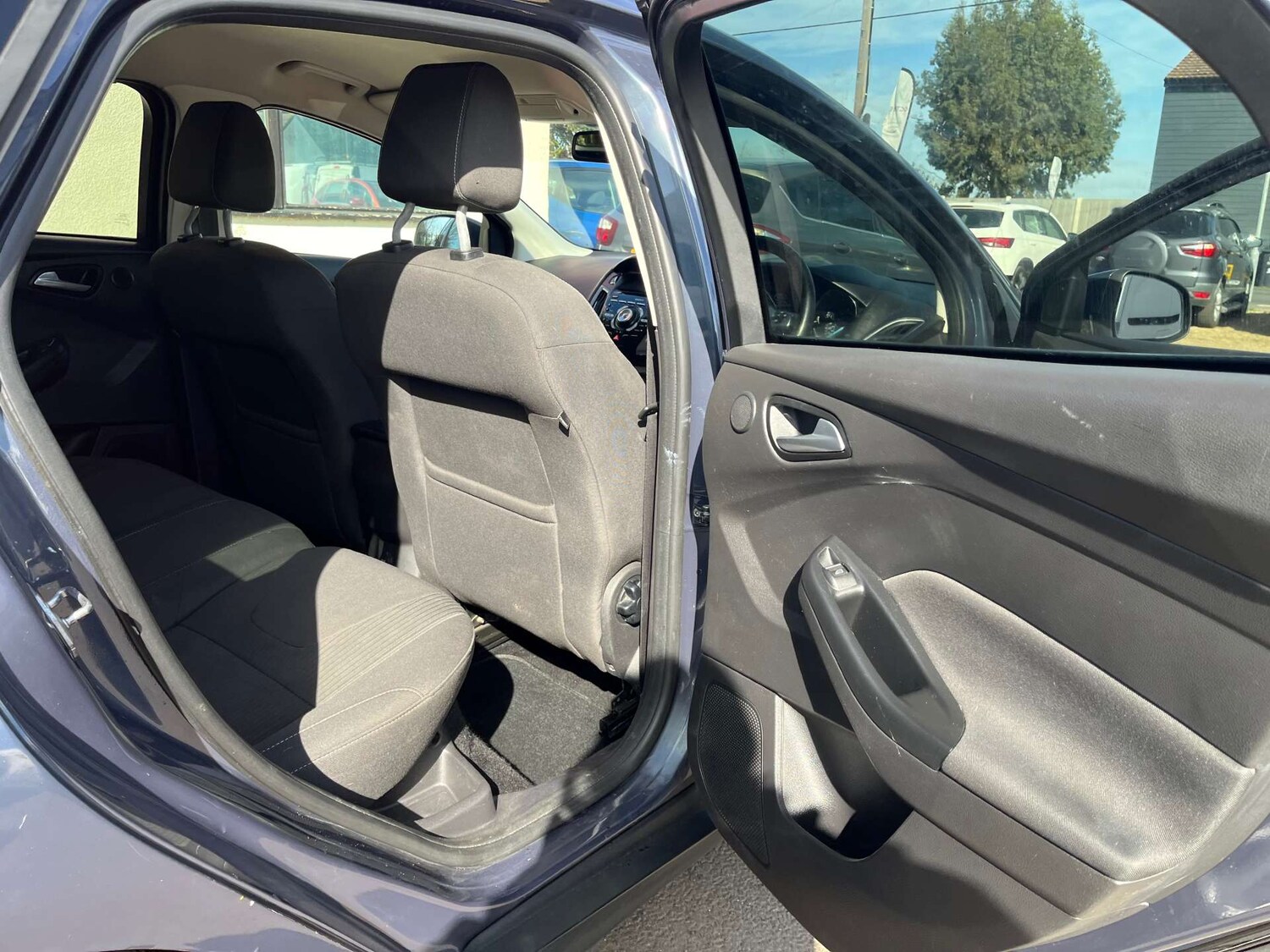 Used Ford Focus 2014 for sale - 77917706: Photo 29