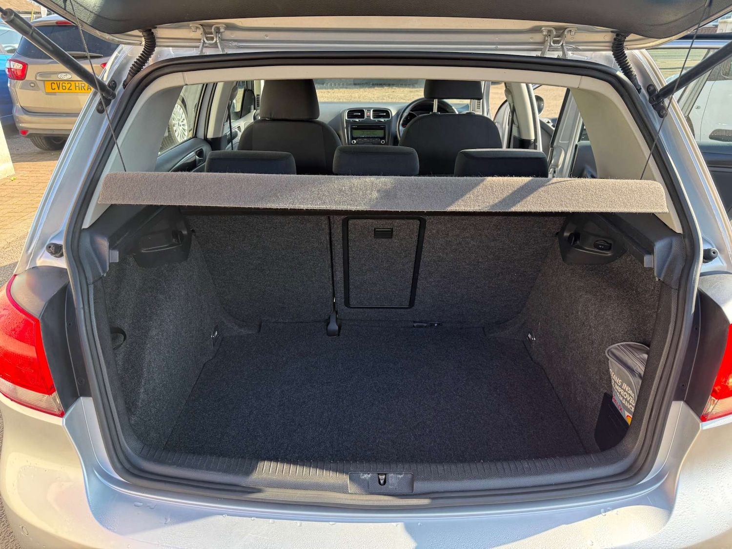 Used Volkswagen Golf 2009 for sale - 77950440: Photo 18