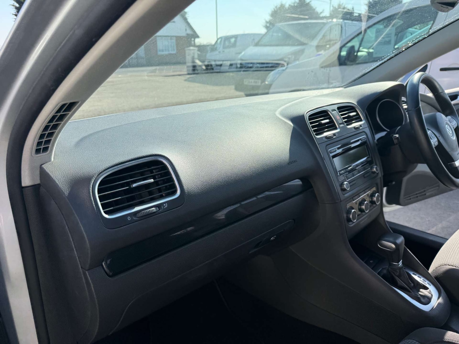 Used Volkswagen Golf 2009 for sale - 77950440: Photo 19