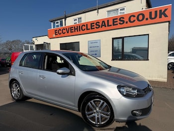 Used Volkswagen Golf 2009 for sale - 77950440: Photo