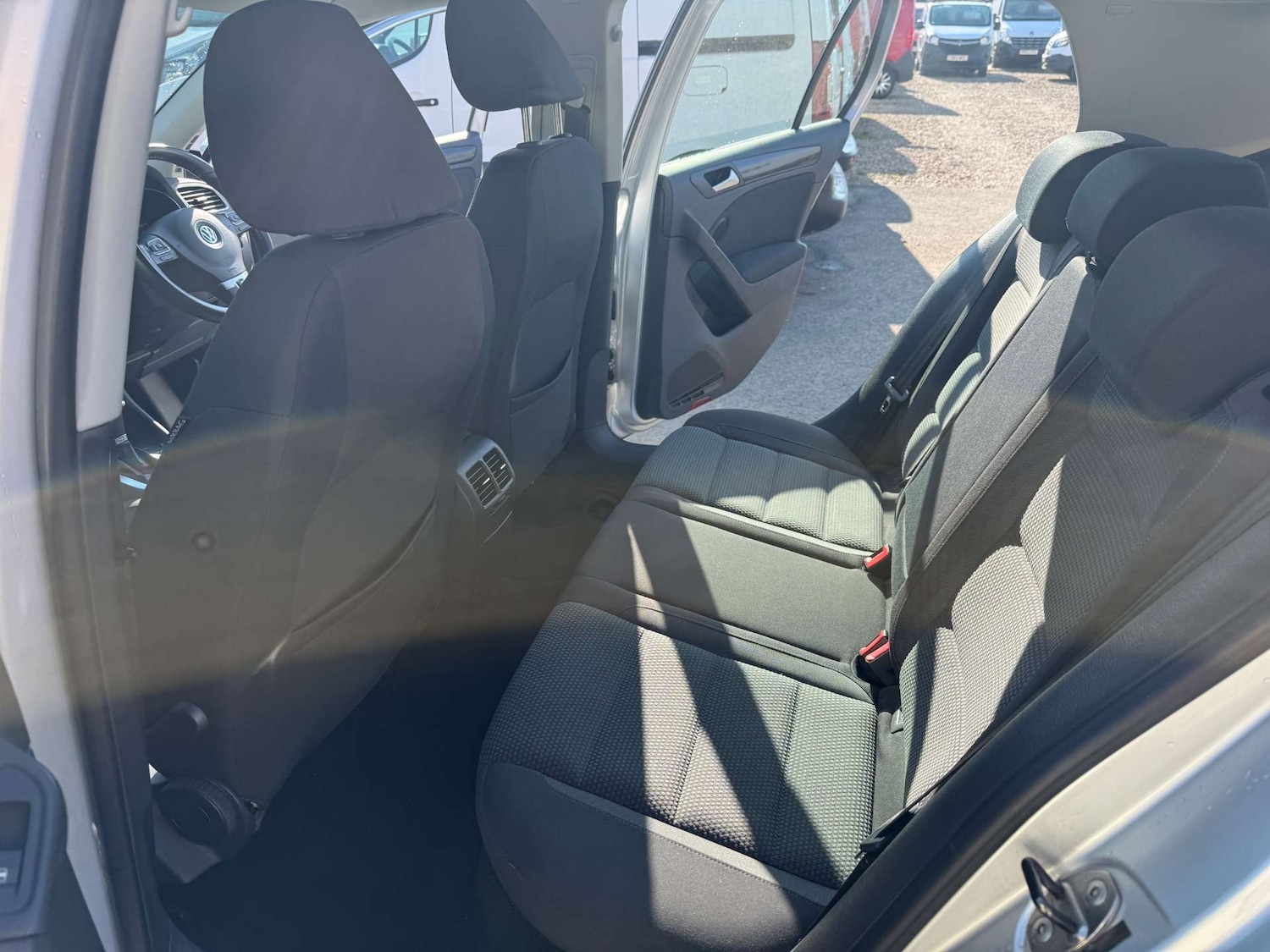 Used Volkswagen Golf 2009 for sale - 77950440: Photo 22