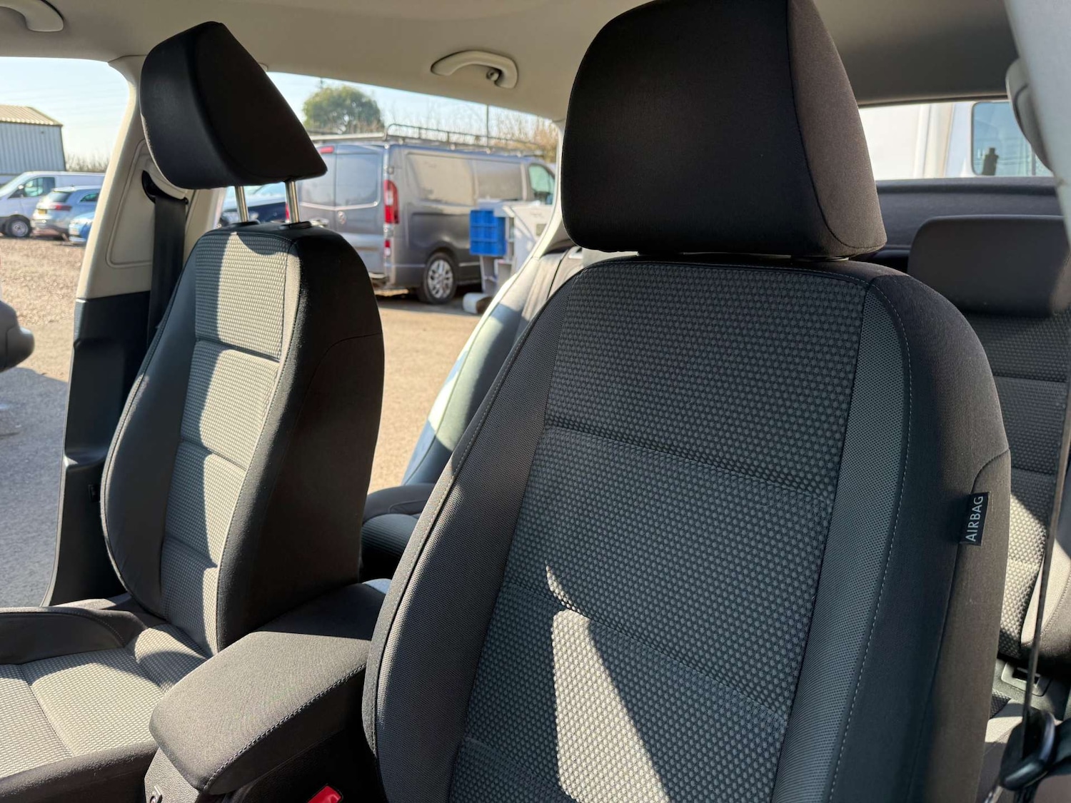 Used Volkswagen Golf 2009 for sale - 77950440: Photo 26