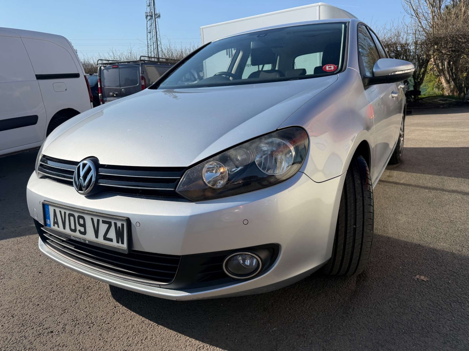 Used Volkswagen Golf 2009 for sale - 77950440: Photo 5