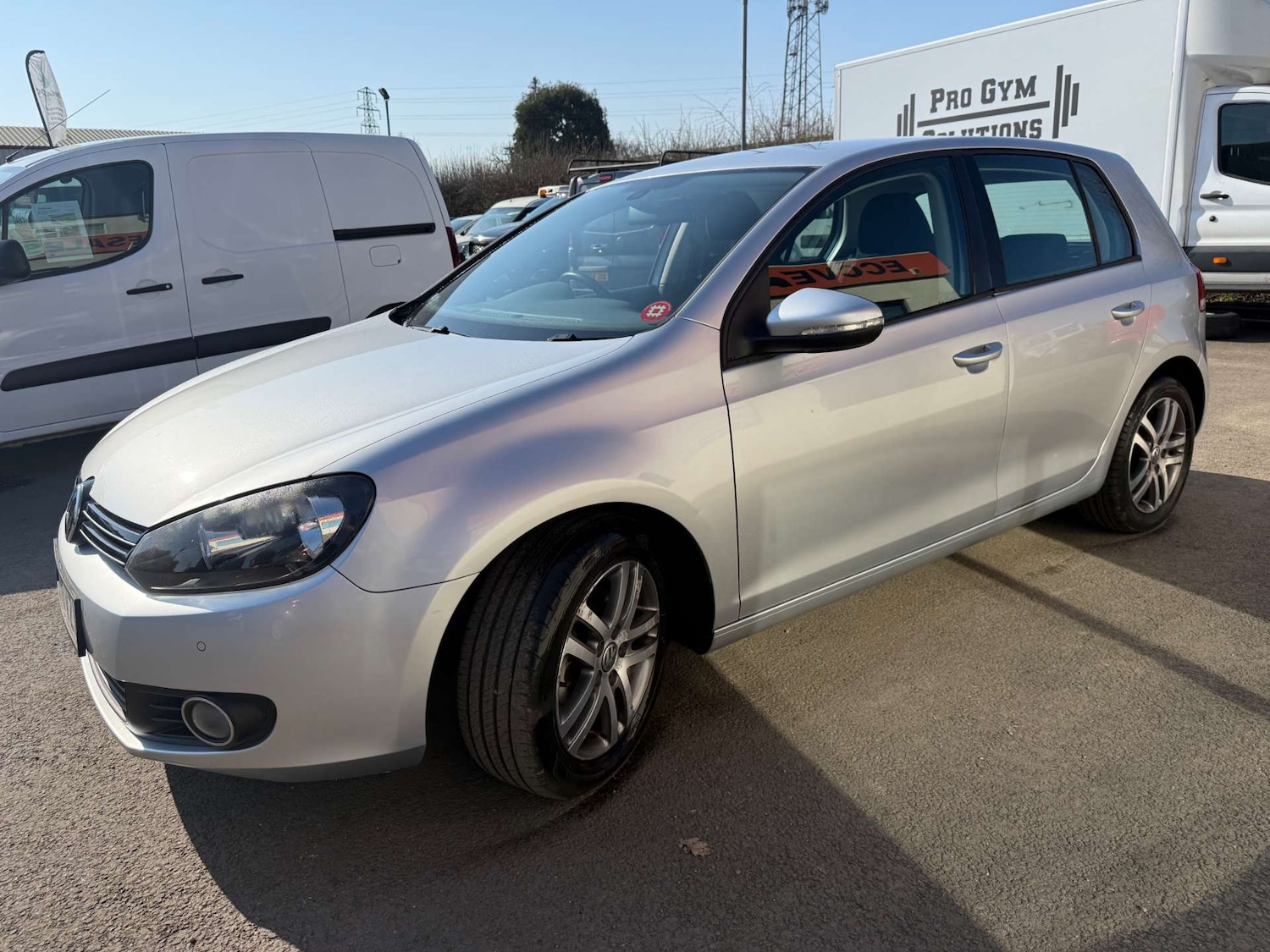 Used Volkswagen Golf 2009 for sale - 77950440: Photo 6