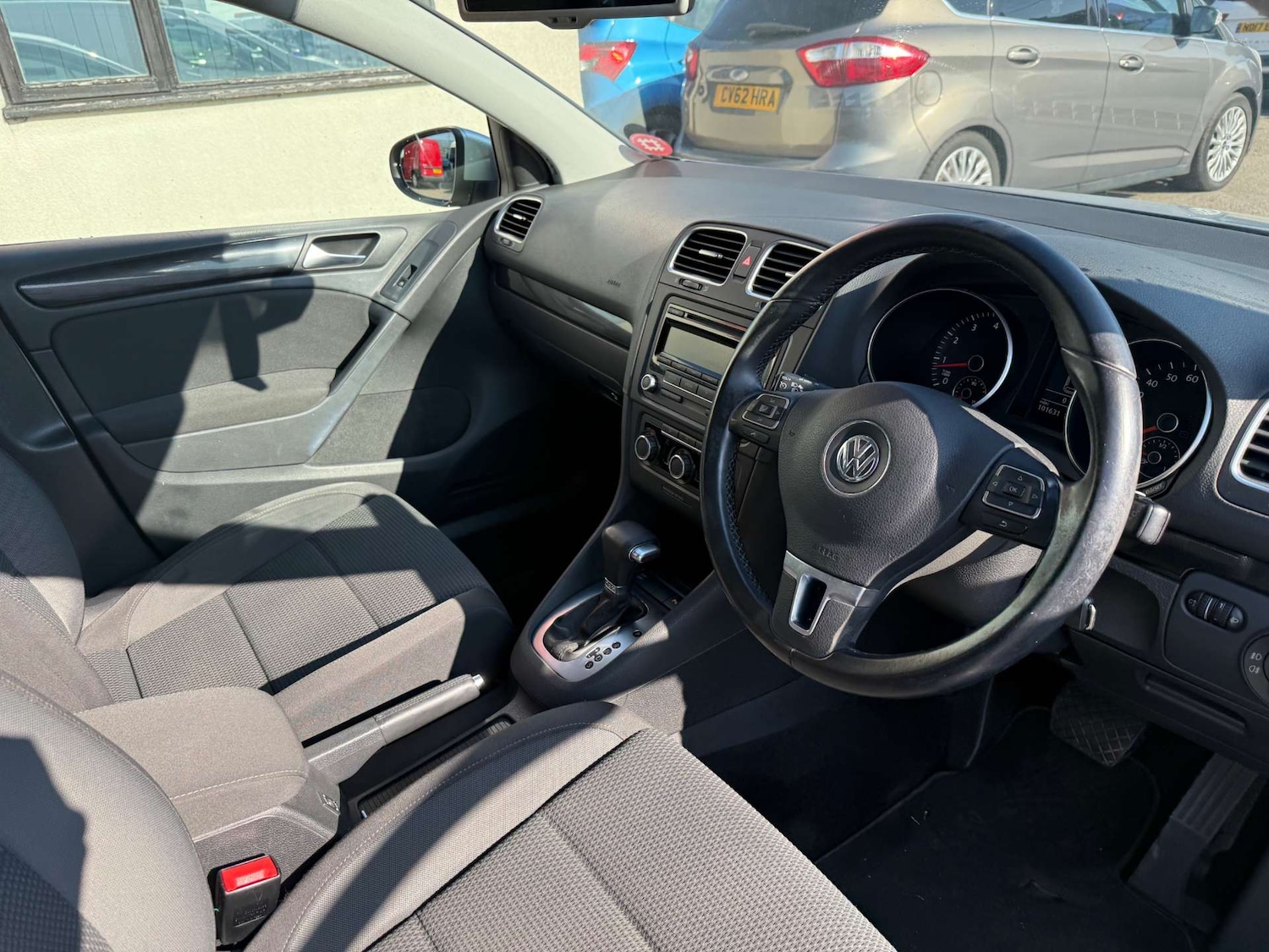 Used Volkswagen Golf 2009 for sale - 77950440: Photo 9