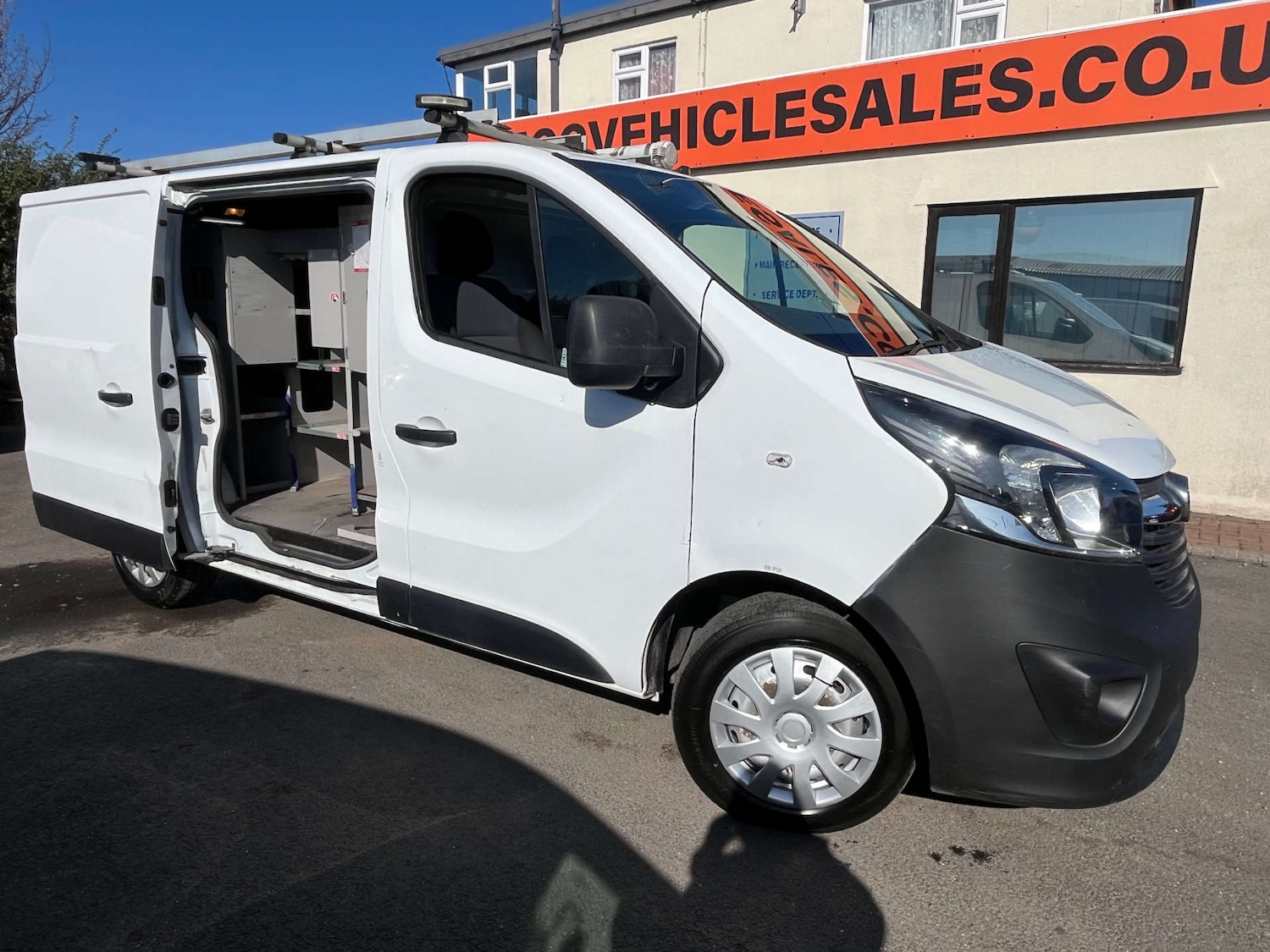 Used Vauxhall Vivaro 2015 for sale - 77678651: Photo 14