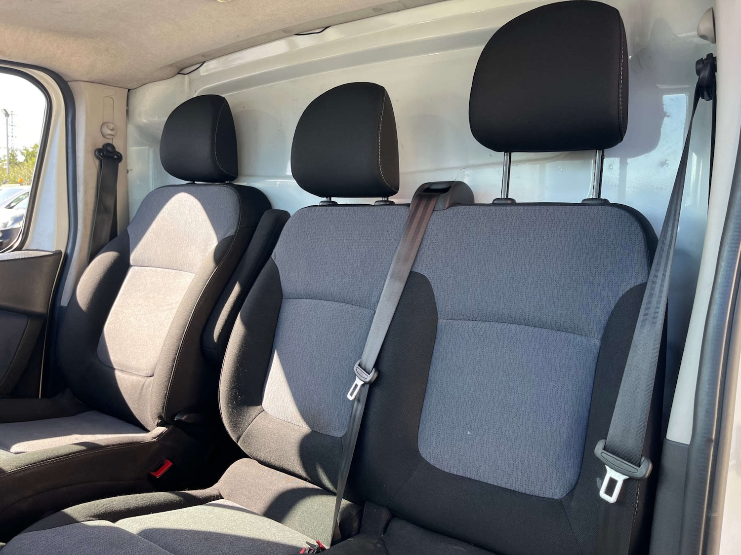 Used Vauxhall Vivaro 2015 for sale - 77678651: Photo 27