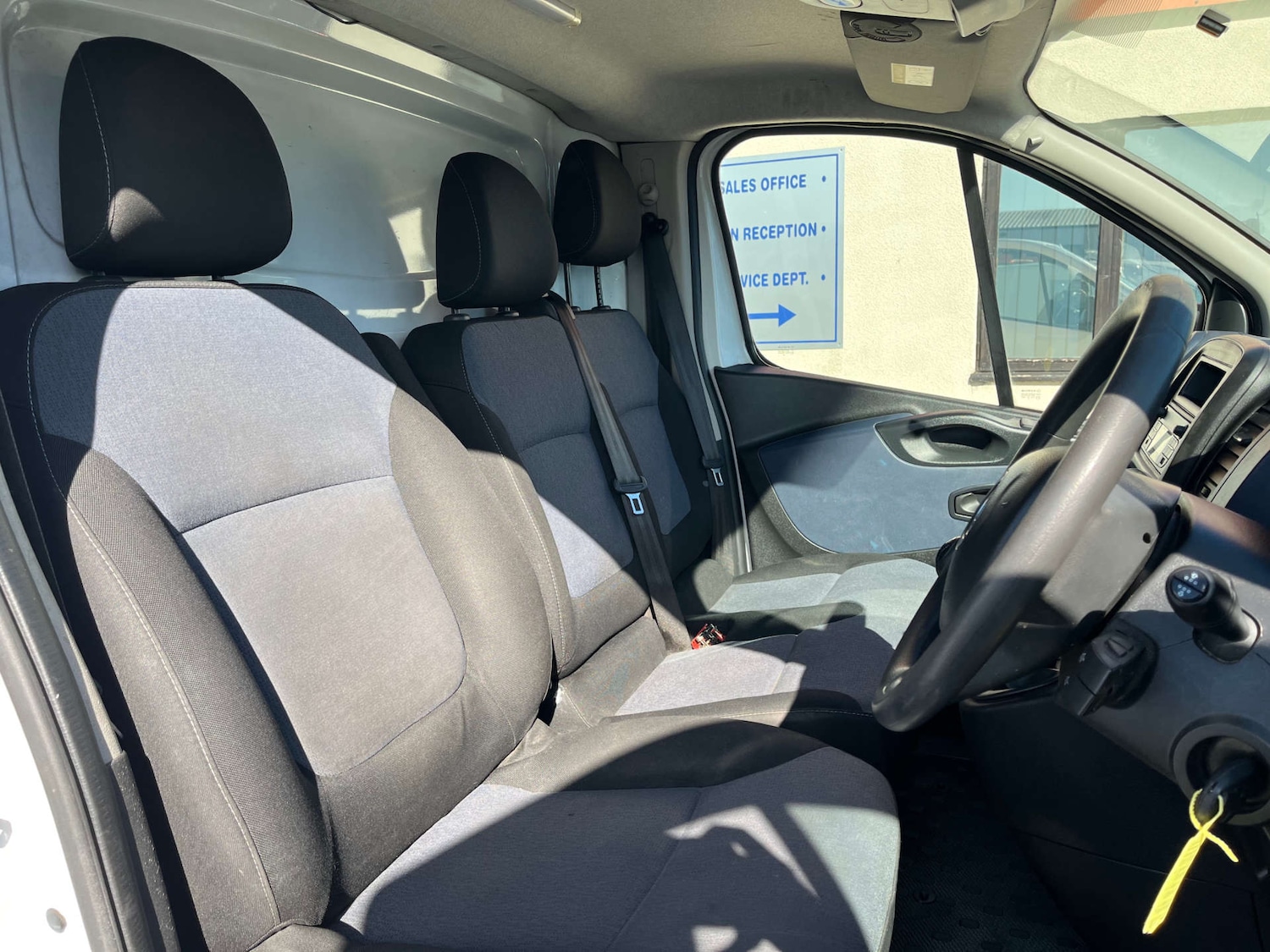 Used Vauxhall Vivaro 2015 for sale - 77678651: Photo 9