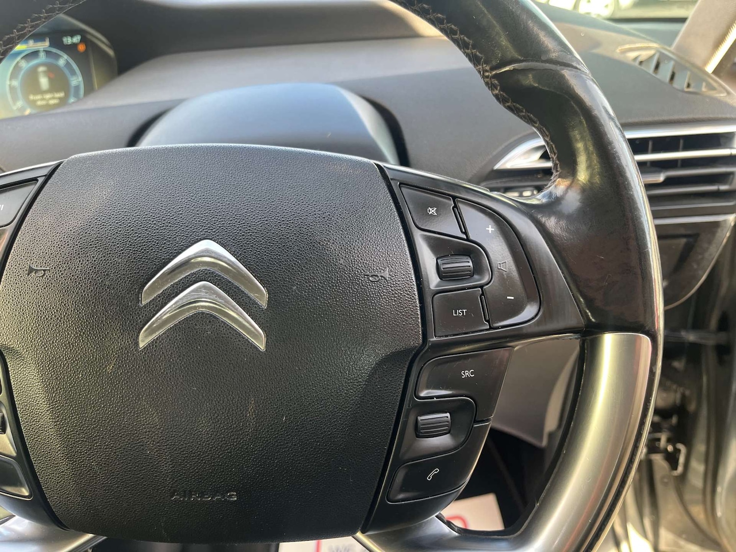 Used Citroen C4 Picasso 2013 for sale - 76567763: Photo 21