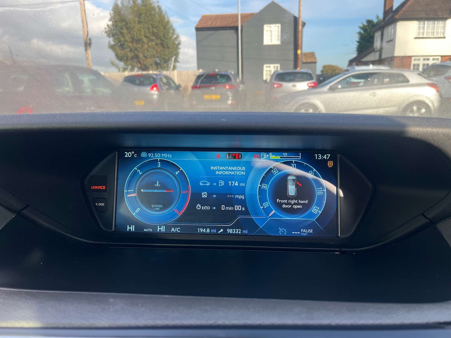 Used Citroen C4 Picasso 2013 for sale - 76567763: Photo 22