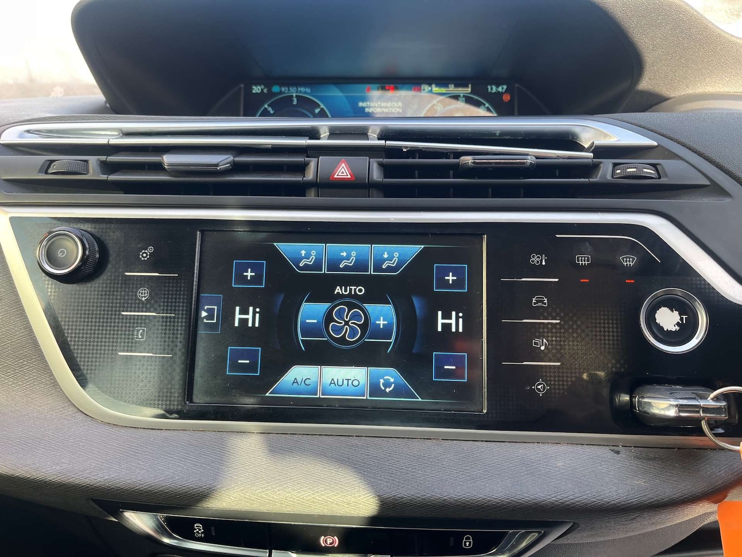 Used Citroen C4 Picasso 2013 for sale - 76567763: Photo 23