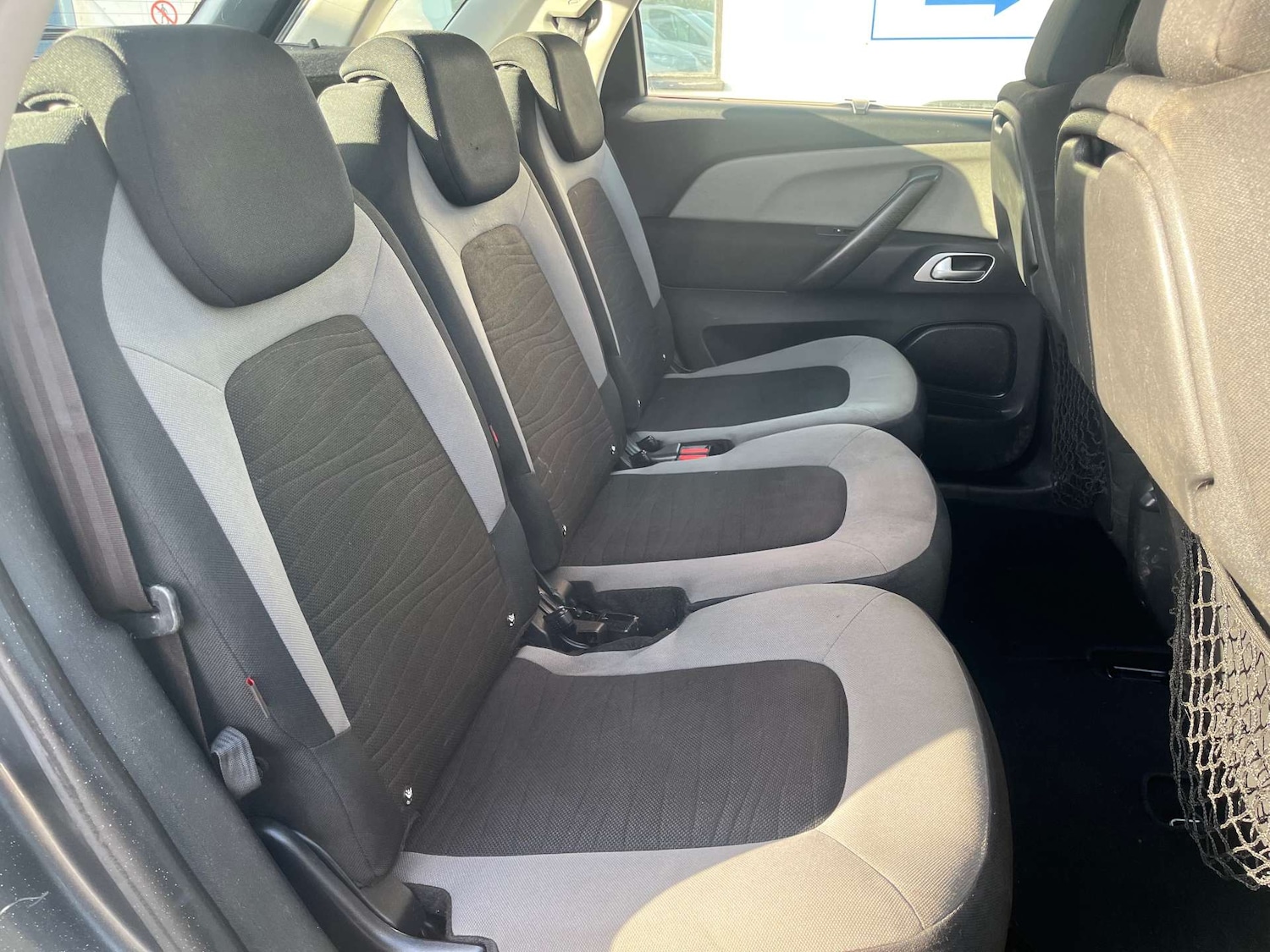 Used Citroen C4 Picasso 2013 for sale - 76567763: Photo 30