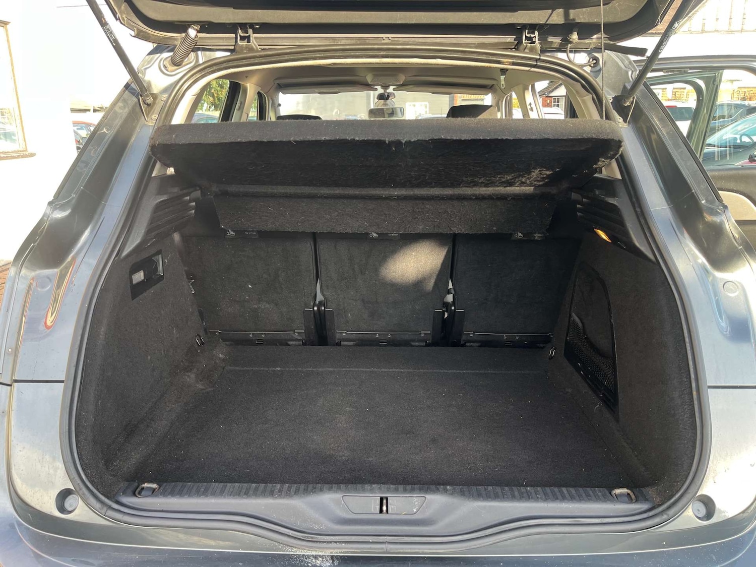 Used Citroen C4 Picasso 2013 for sale - 76567763: Photo 34