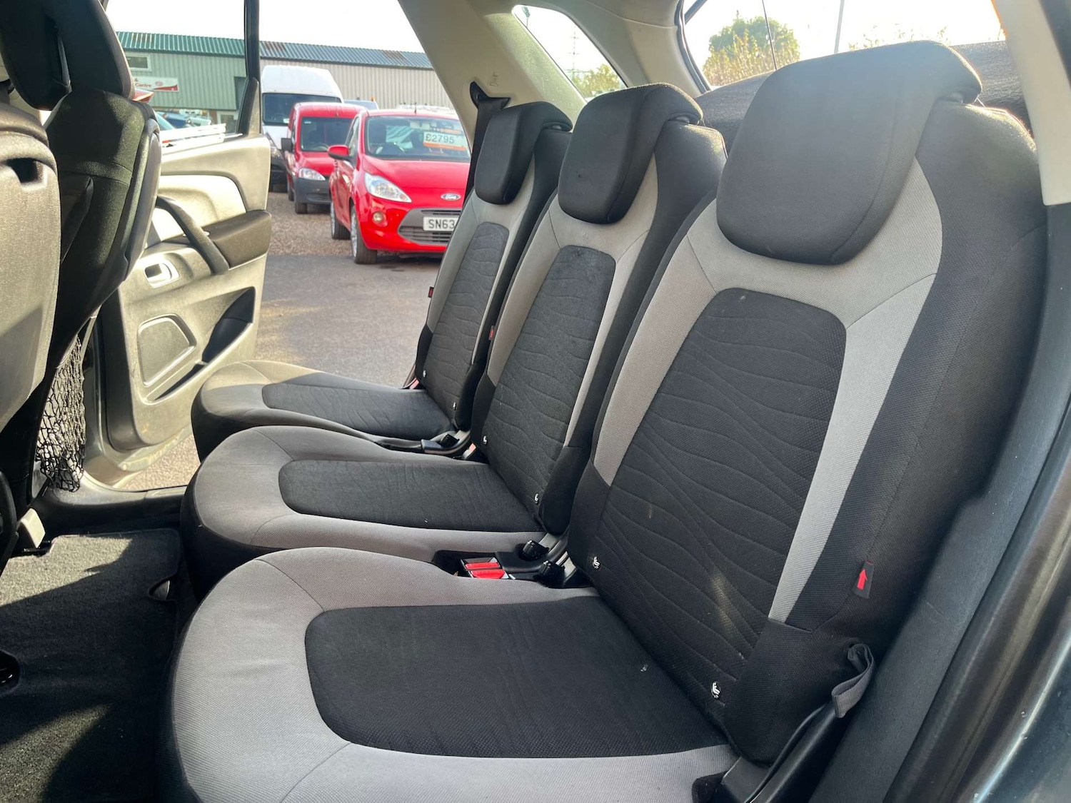 Used Citroen C4 Picasso 2013 for sale - 76567763: Photo 36